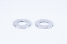 Laden Sie das Bild in den Galerie-Viewer, B2BFAB Outer Axle Joint Spacer 6MM Thick Small Diameter Pair