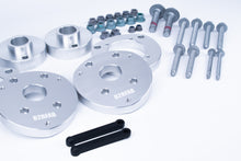Laden Sie das Bild in den Galerie-Viewer, B2BFAB Audi Mk3 TT-RS Basic Lift Kit Package