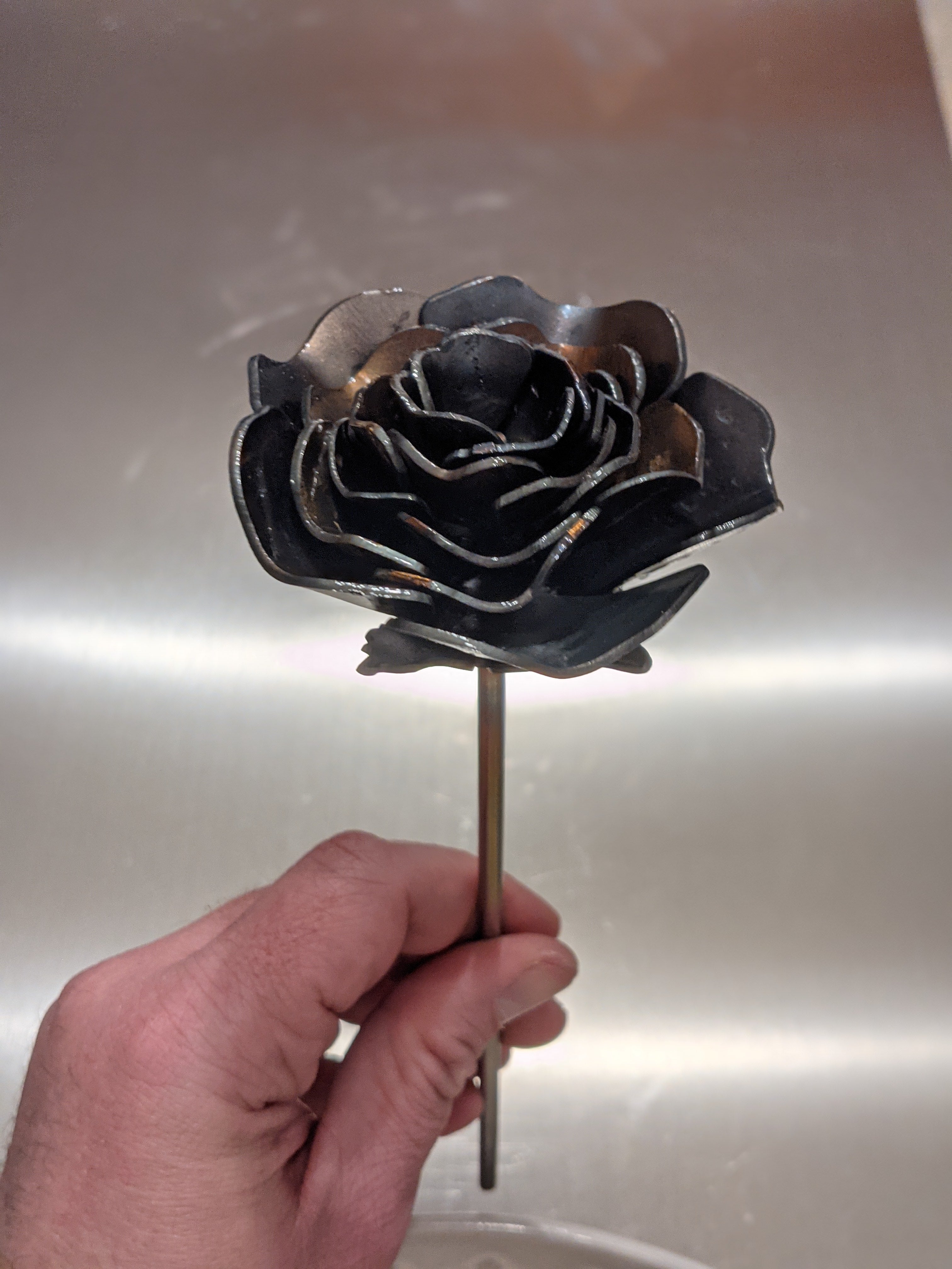 Metal Rose Rattle Metal Rose